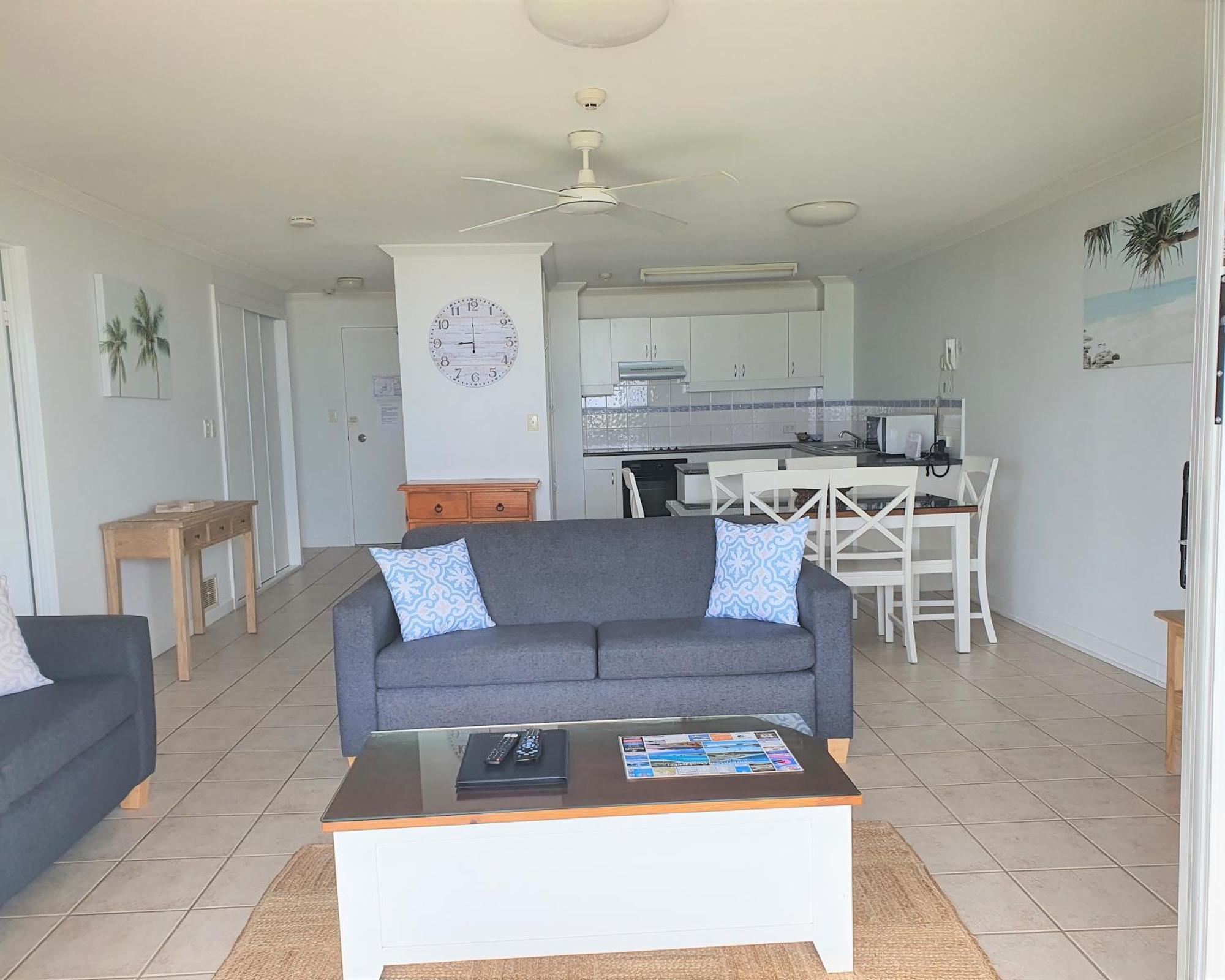 Pacific Surf Absolute Beachfront Apartments Gold Coast Exterior foto